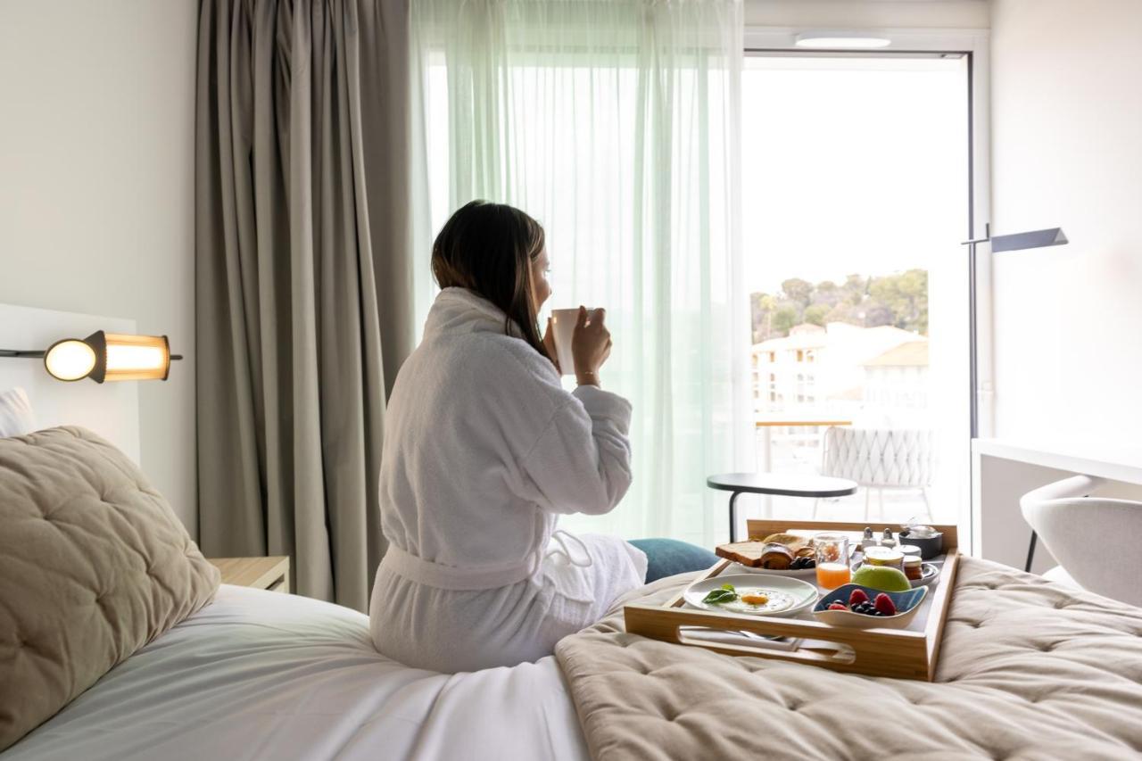 Hotel Indigo Cagnes-Sur-Mer By Ihg Esterno foto