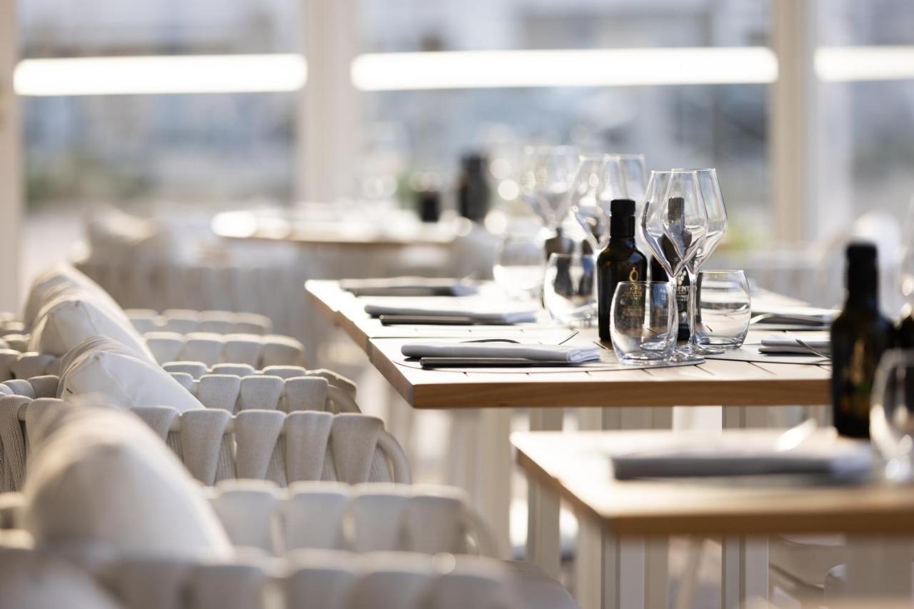 Hotel Indigo Cagnes-Sur-Mer By Ihg Esterno foto