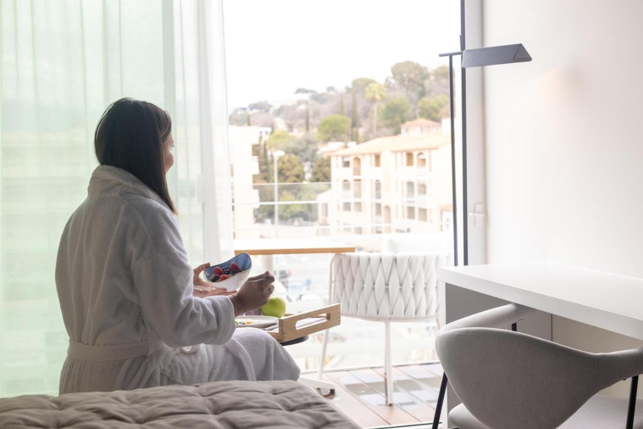Hotel Indigo Cagnes-Sur-Mer By Ihg Esterno foto