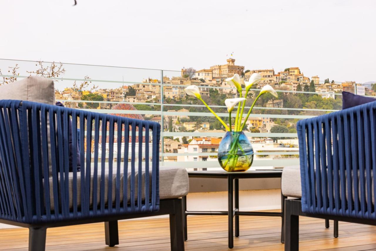 Hotel Indigo Cagnes-Sur-Mer By Ihg Esterno foto