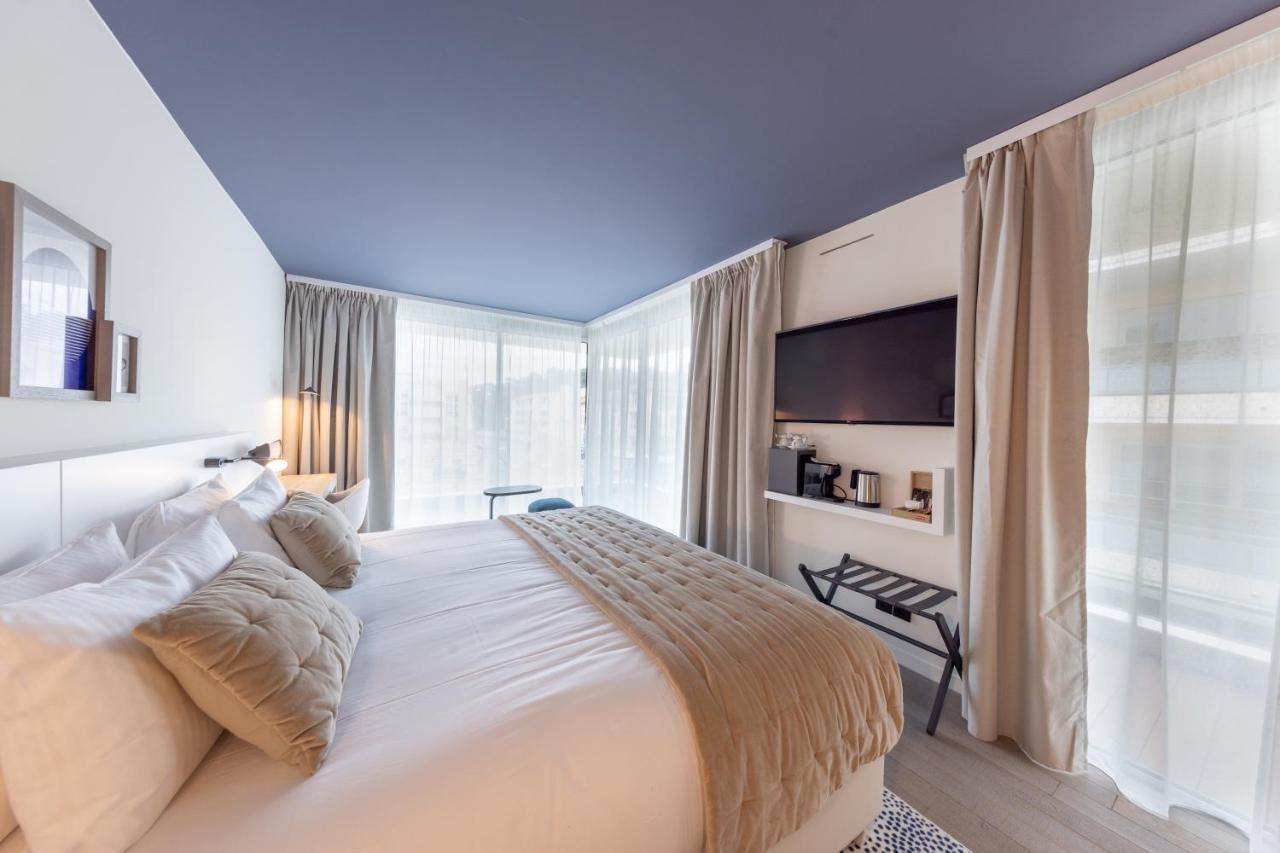 Hotel Indigo Cagnes-Sur-Mer By Ihg Esterno foto