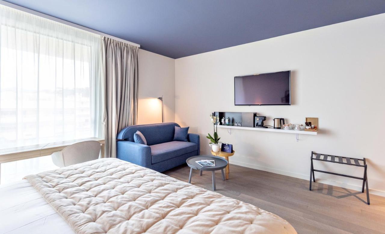 Hotel Indigo Cagnes-Sur-Mer By Ihg Esterno foto